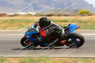 media/Apr-30-2023-CRA (Sun) [[020fcf5d43]]/Race 11-600 Expert Superbike/